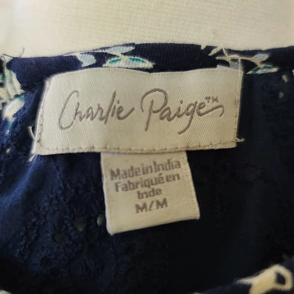 Charlie Paige Navy Floral Print with Eyelet Lace Sleeveless Top Medium